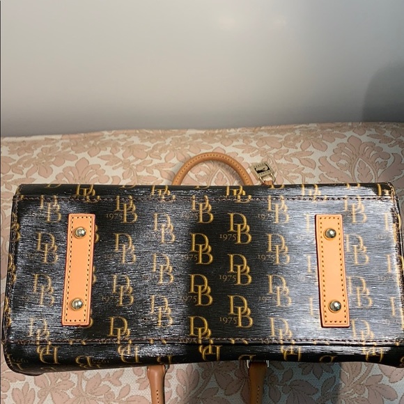 SOLD - Picture 4 of 12